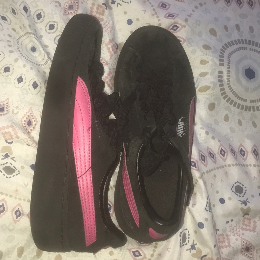 I will the selling some pumas i hope u buy them